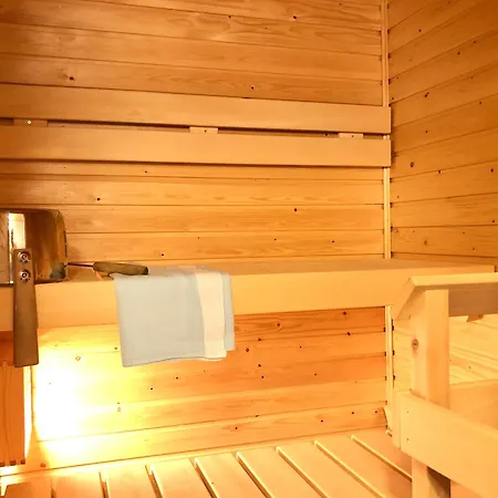 Kotimaailma - Saunallinen Kaksio - Tampellan Esplanadi Apartmán Tampere